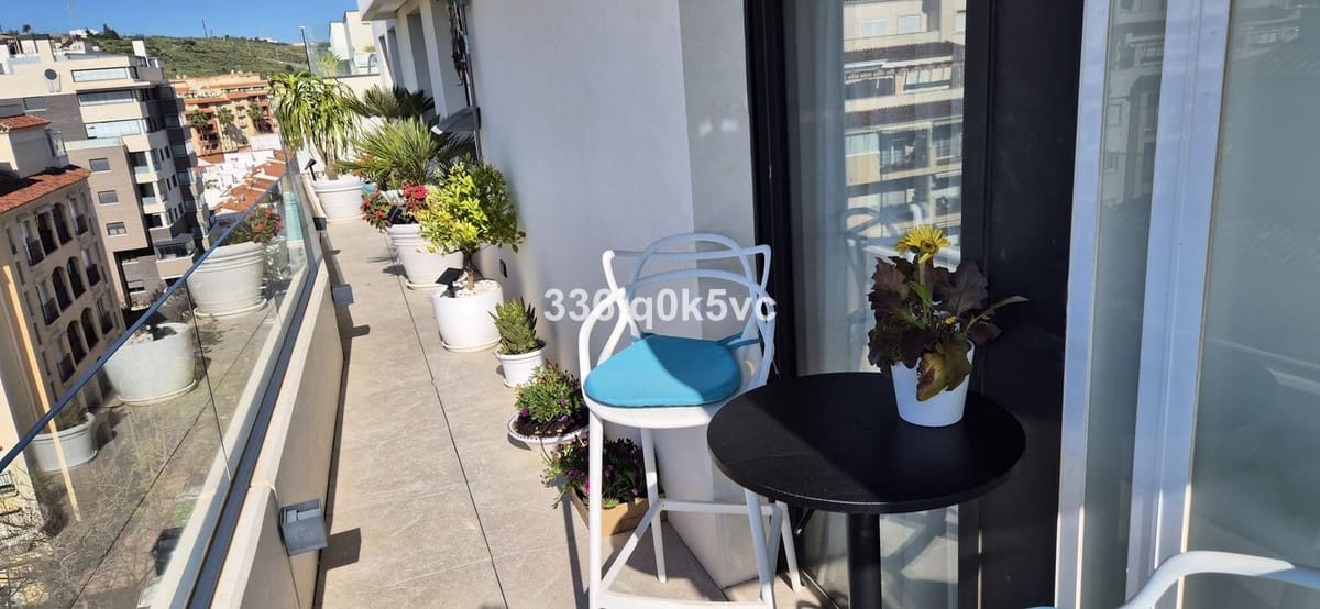 3 chambre Penthouse à vendre à Estepona avec piscine - 1 890 000 € (Ref: 9279666)