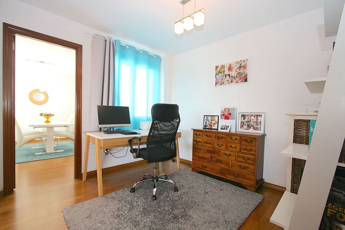 3 makuuhuone Kattohuoneisto myytävänä paikassa Mijas Costa mukana uima-altaan - 575 000 € (Ref: 9284902)