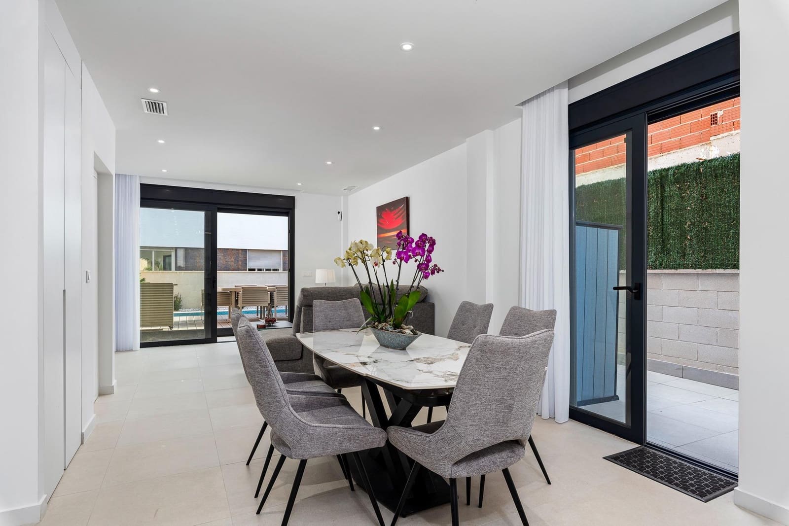 4 soverom Villa til salgs i Guardamar del Segura med svømmebasseng garasje - € 507 050 (Ref: 9290311)