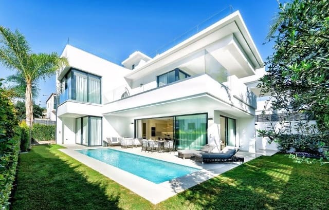 4 soverom Villa til salgs i Lomas De Marbella, Marbella med svømmebasseng garasje - € 3 500 000 (Ref: 9290336)
