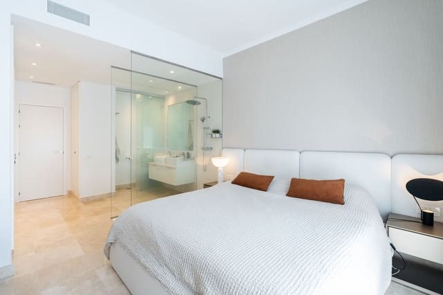 2 soverom Penthouse til salgs i El Paraíso, Benahavís med svømmebasseng - € 650 000 (Ref: 9294569)