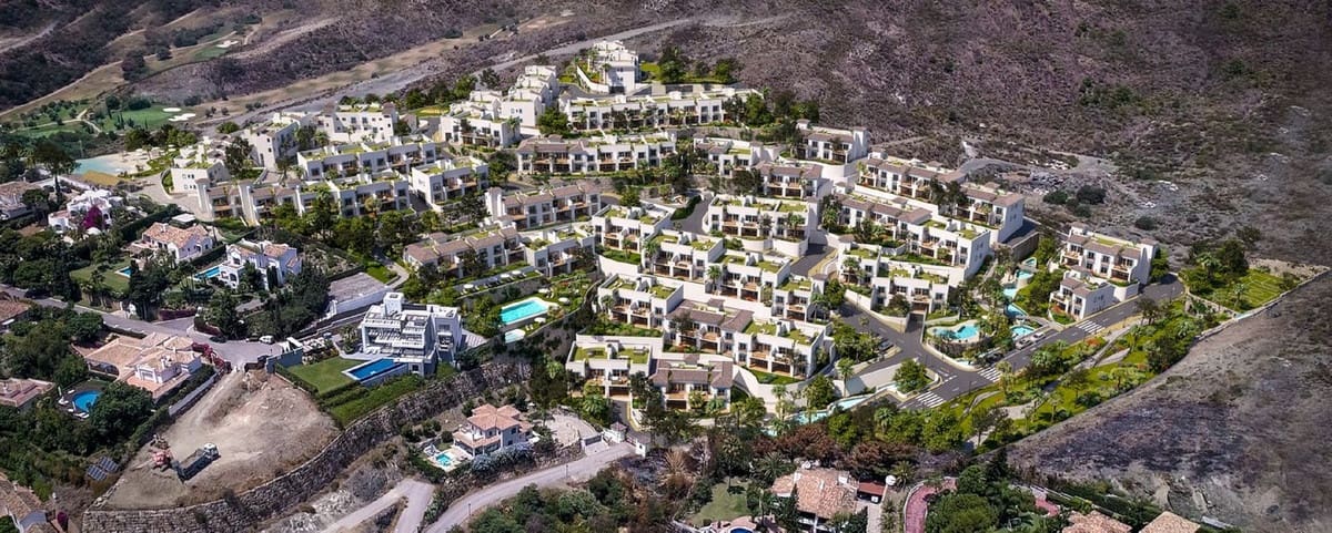 2 makuuhuone Kattohuoneisto myytävänä paikassa Benahavis mukana uima-altaan - 650 000 € (Ref: 9294569)