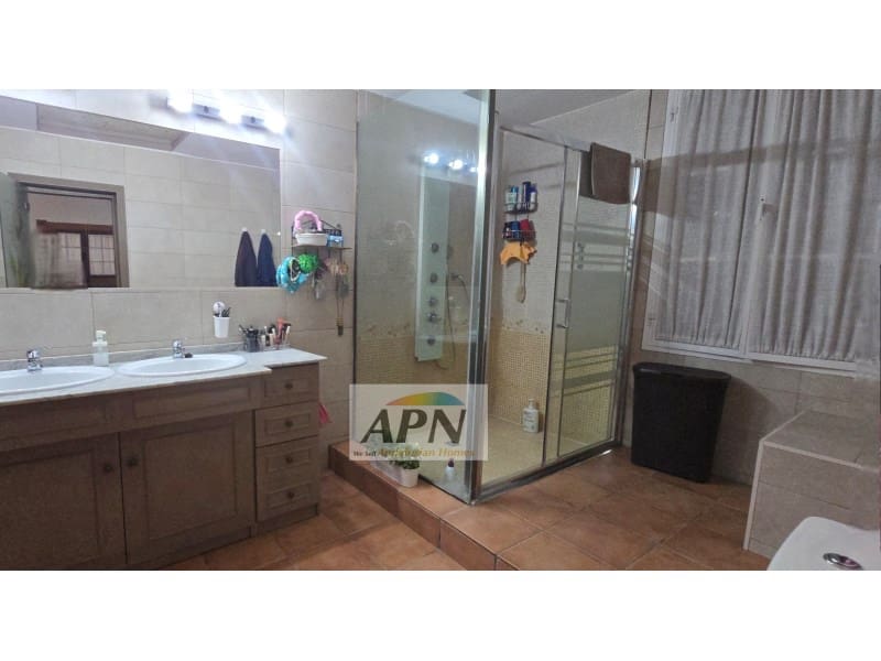 14 sypialnia Finka/Dom wiejski na sprzedaż w Pizarra z basenem - 740 000 € (Ref: 9300749)