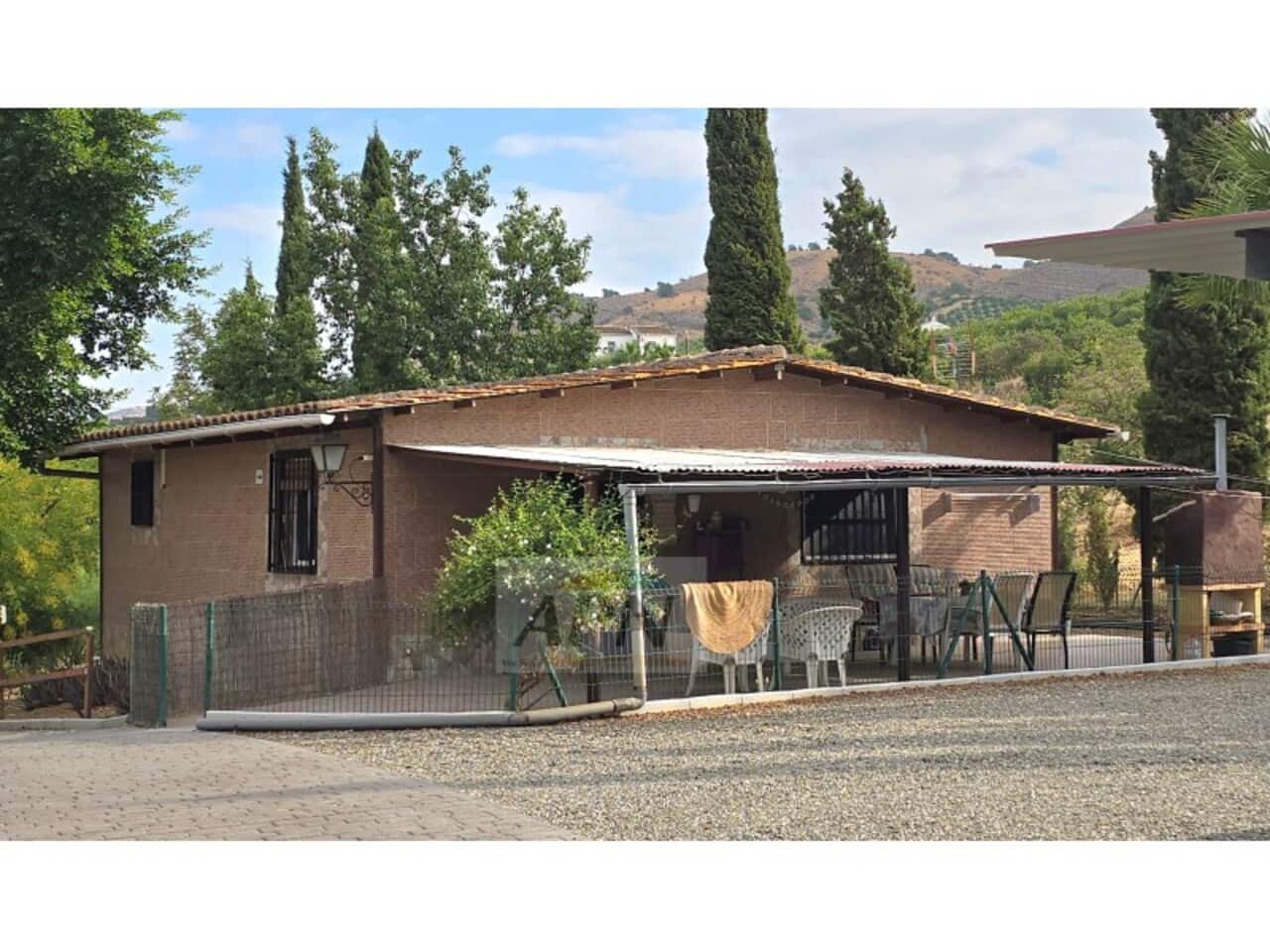 14 bedroom Finca/Country House for sale in Pizarra with pool - € 740,000 (Ref: 9300749)