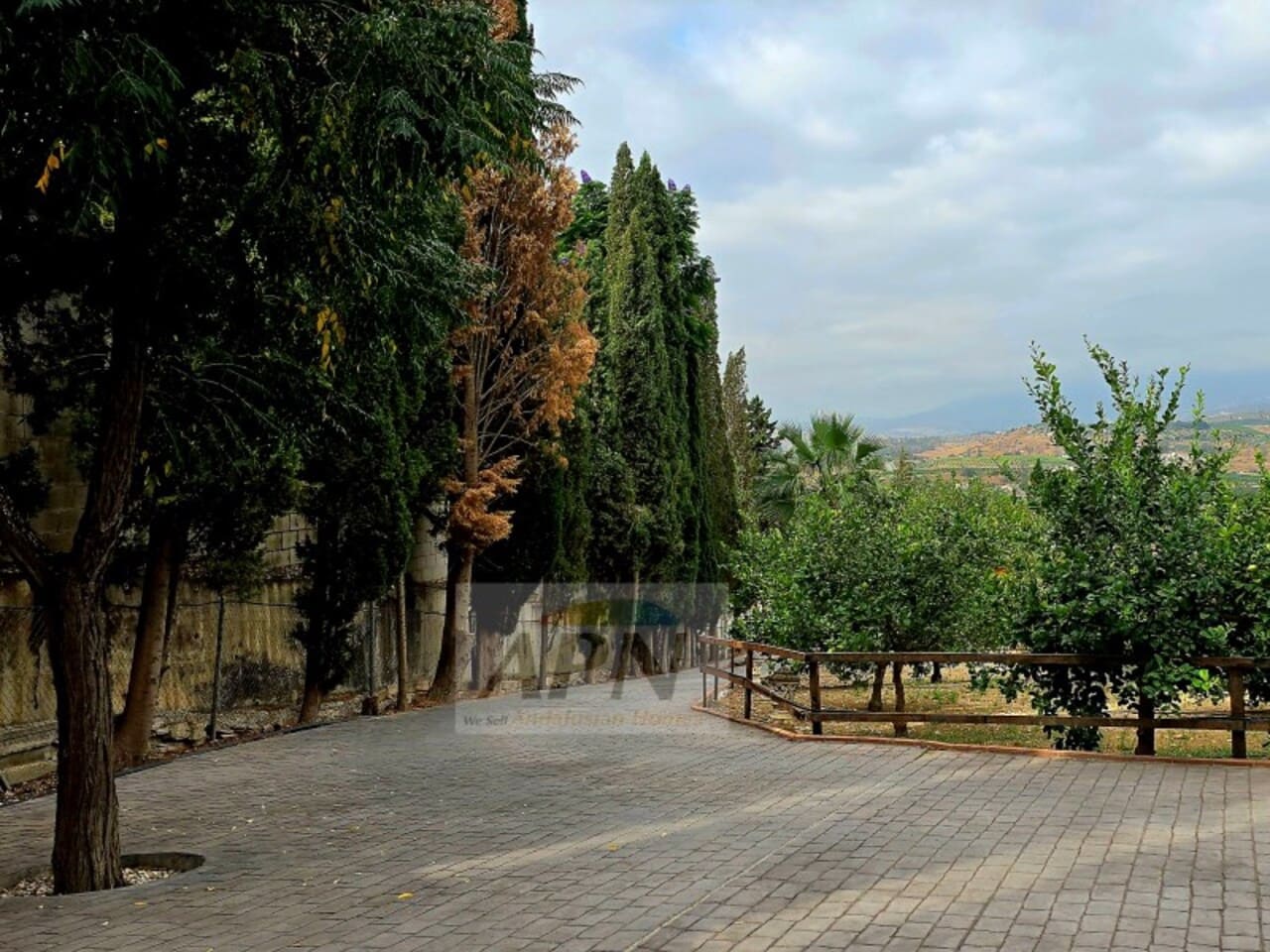 14 bedroom Finca/Country House for sale in Pizarra with pool - € 740,000 (Ref: 9300749)