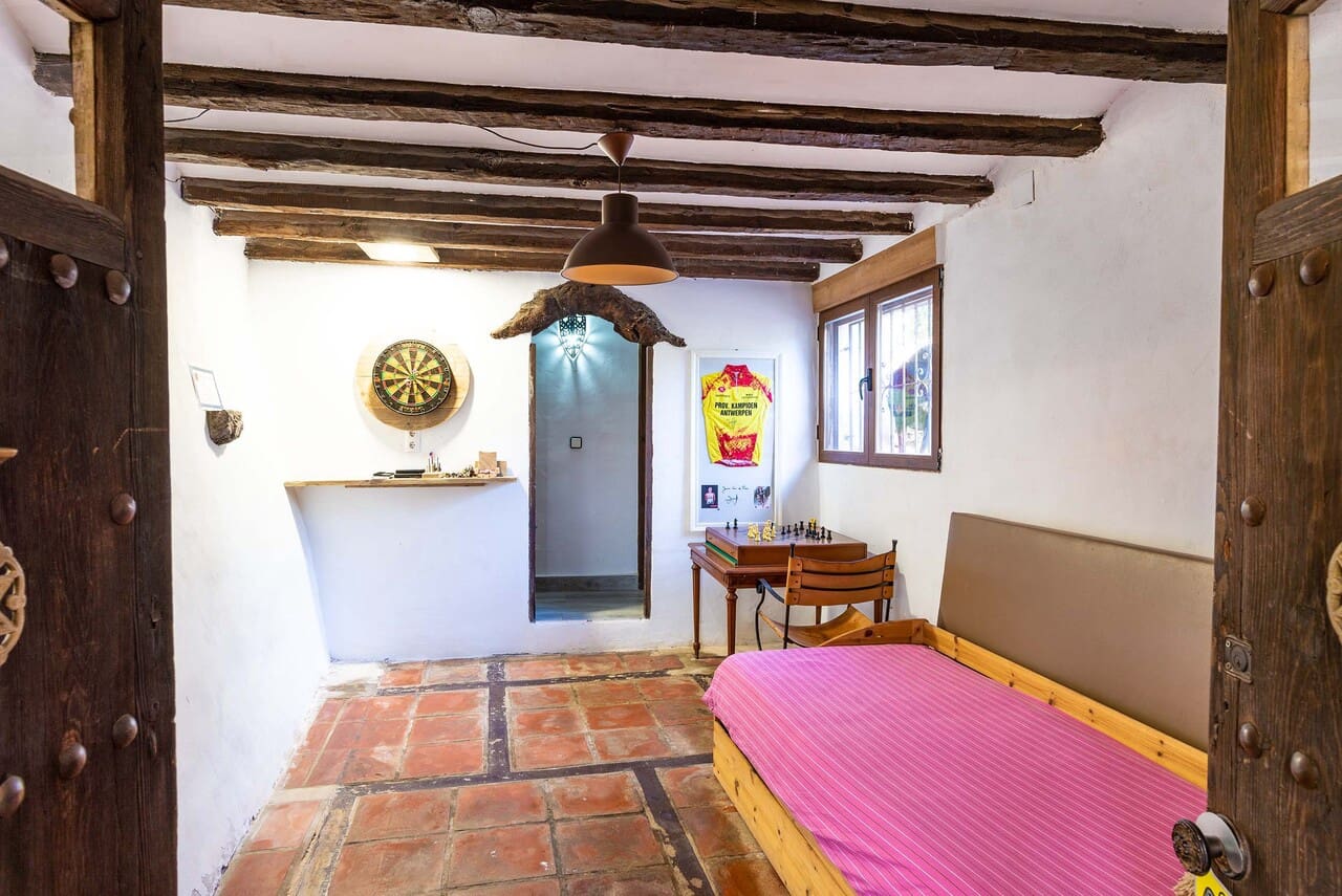 6 soverom Finca/Herregård til salgs i Jalon / Xalo med garasje - € 1 195 000 (Ref: 9314677)