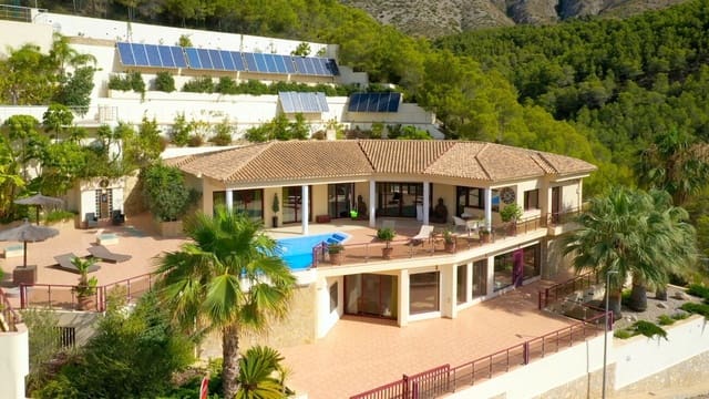 6 soverom Villa til salgs i Callosa d'En Sarrià - € 2 400 000 (Ref: 9314684)