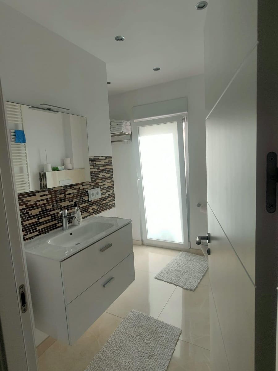 4 bedroom Villa for sale in Orihuela Costa with pool - € 1,300,000 (Ref: 9314688)