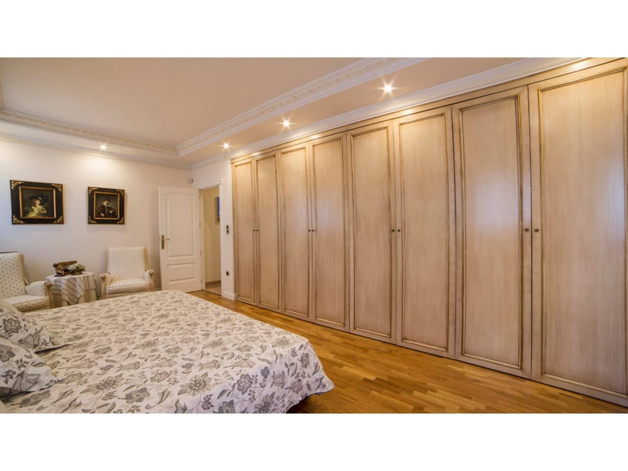 6 soveværelse Villa til salg i Yecla - € 600.000 (Ref: 9314693)