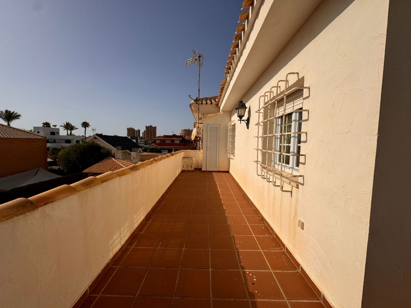 5 chambre Villa/Maison à vendre à La Manga del Mar Menor avec piscine garage - 870 000 € (Ref: 9314694)