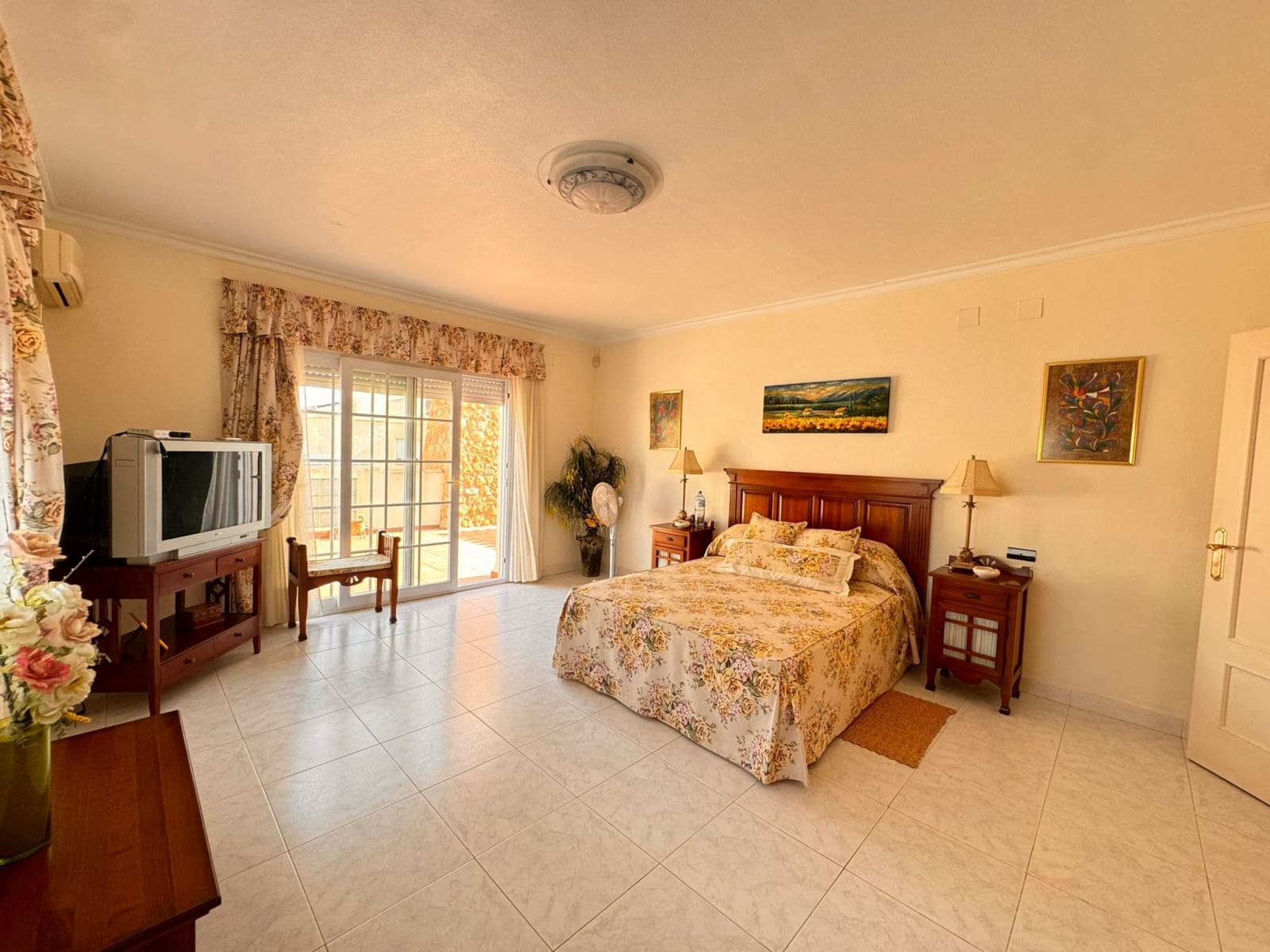 5 chambre Villa/Maison à vendre à La Manga del Mar Menor avec piscine garage - 870 000 € (Ref: 9314694)