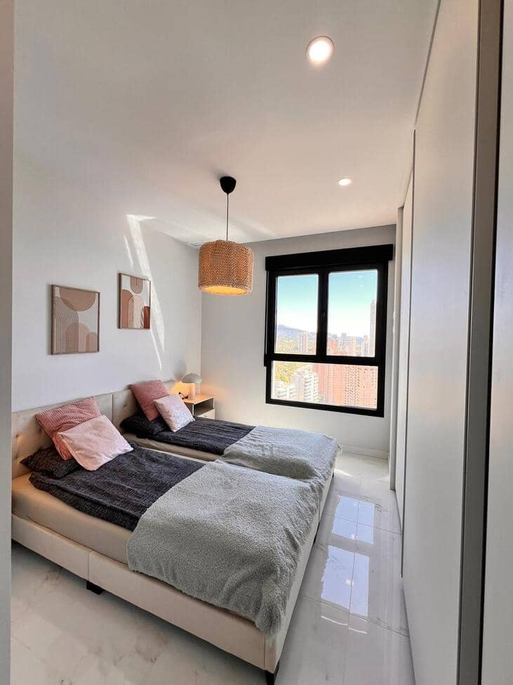 3 bedroom Apartment for sale in Benidorm - € 879,000 (Ref: 9314697)