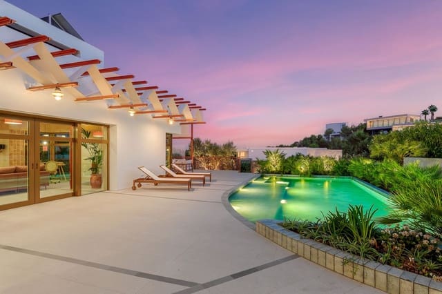 3 Zimmer Villa zu verkaufen in Orihuela Costa, Orihuela mit Garage - 2.750.000 € (Ref: 9314707)