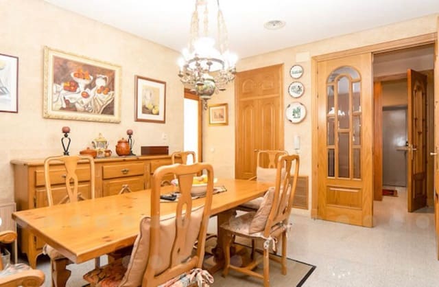 4 chambre Maison de Ville à vendre à Jumilla - 676 000 € (Ref: 9314709)