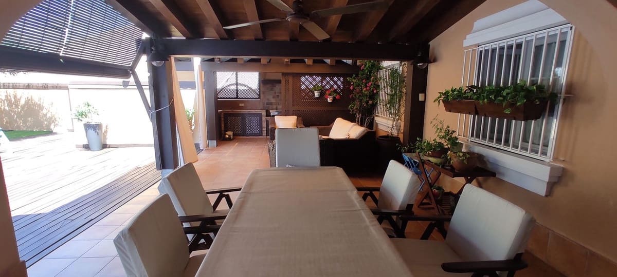 4 sovrum Villa till salu i San Javier med pool garage - 865 000 € (Ref: 9314711)