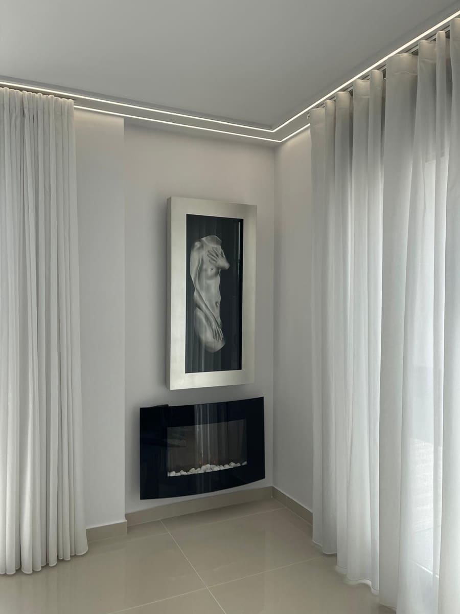 Chalet de 5 habitaciones en San Miguel de Salinas en venta con piscina - 995.000 € (Ref: 9314713)