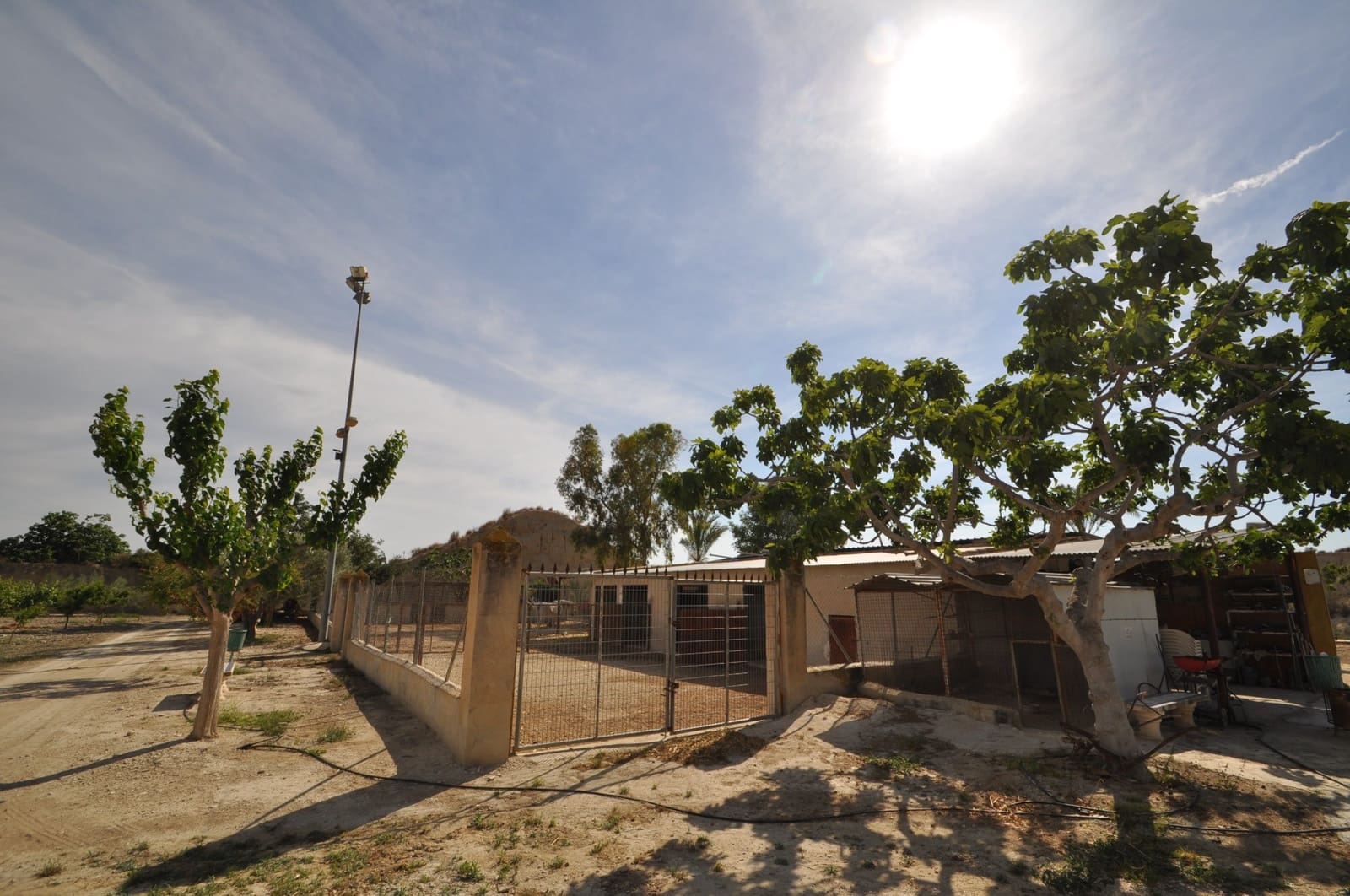 4 slaapkamer Commercieel te koop in Abanilla met zwembad garage - € 2.799.995 (Ref: 9314718)