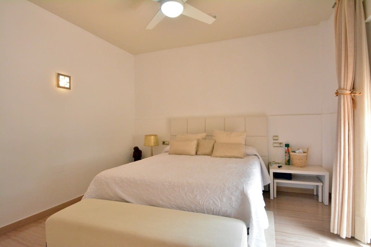 4 makuuhuone Maalaistalo myytävänä paikassa Almoradi mukana uima-altaan 
autotalli - 900 000 € (Ref: 9314724)