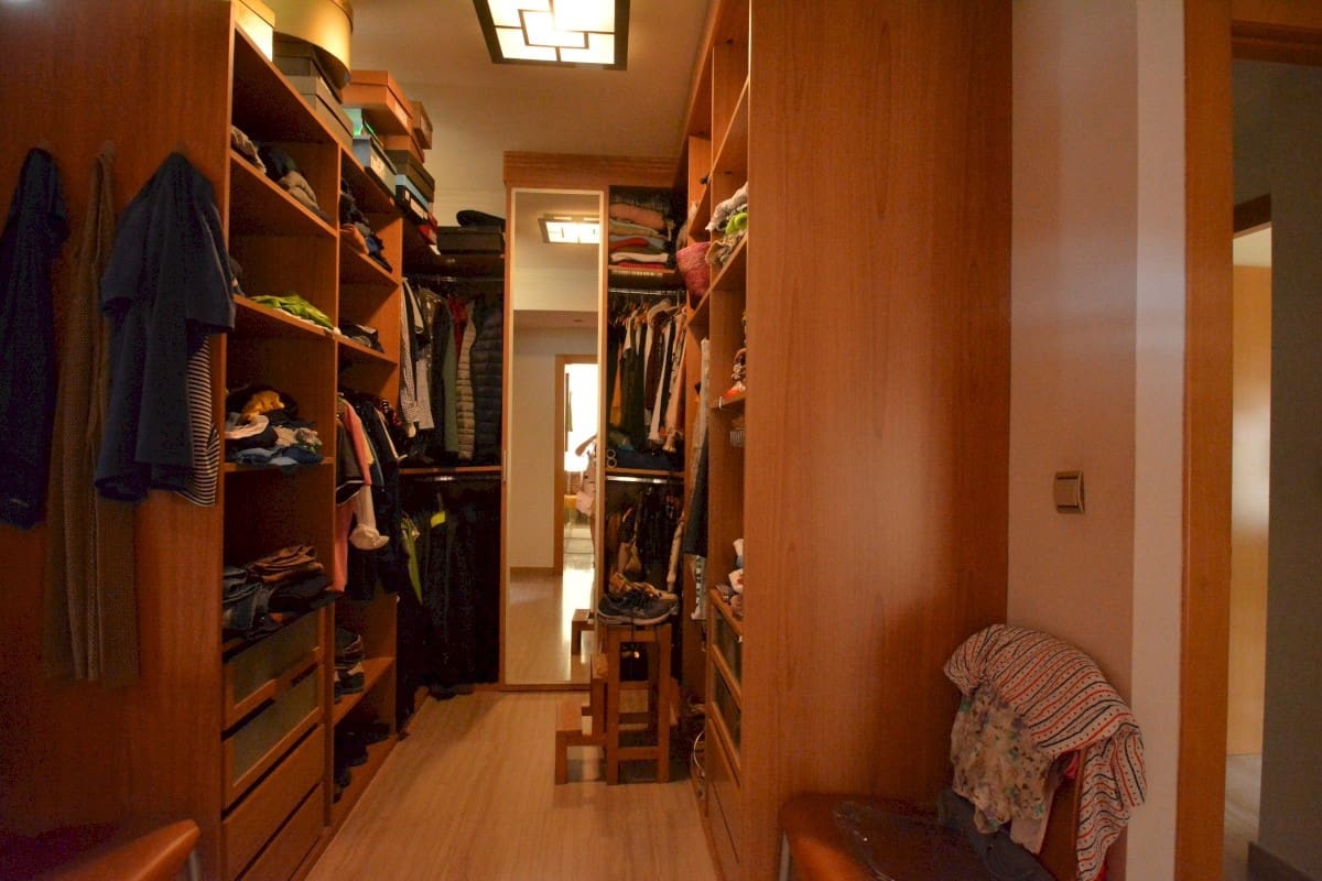 4 makuuhuone Maalaistalo myytävänä paikassa Almoradi mukana uima-altaan 
autotalli - 900 000 € (Ref: 9314724)