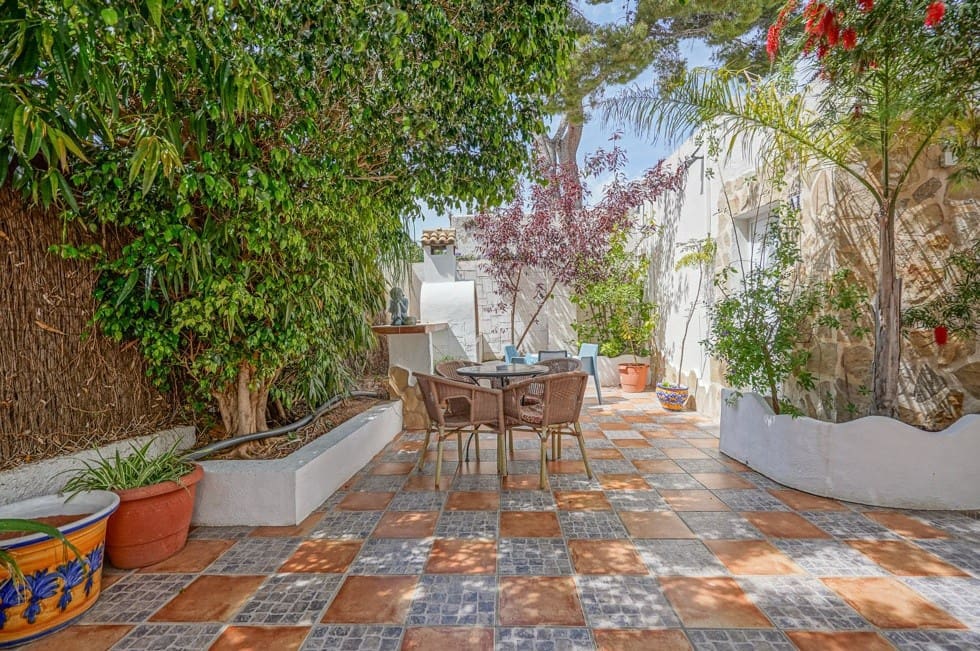 16 sypialnia Komercyjne na sprzedaż w Calpe / Calp z basenem - 1 050 000 € (Ref: 9314730)