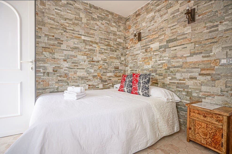 16 sypialnia Komercyjne na sprzedaż w Calpe / Calp z basenem - 1 050 000 € (Ref: 9314730)