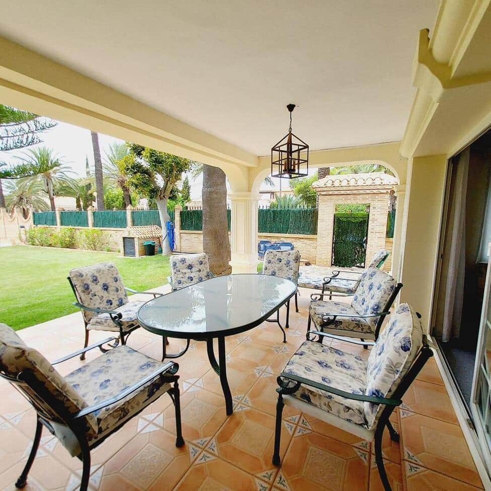 7 sovrum Villa till salu i Orihuela Costa med pool - 1 535 000 € (Ref: 9314744)
