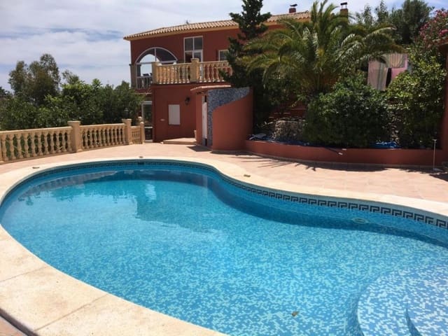 8 bedroom Villa for sale in Pueblo - Urbanizaciones, Alfaz del Pi / L'Alfàs del Pi with garage - € 1,100,000 (Ref: 9314752)