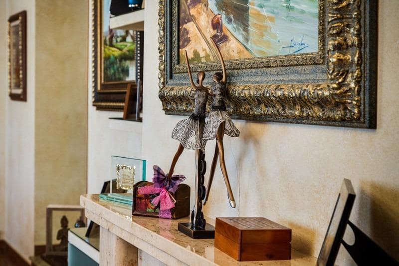 4 bedroom Villa for sale in Los Montesinos with pool - € 1,050,000 (Ref: 9314755)