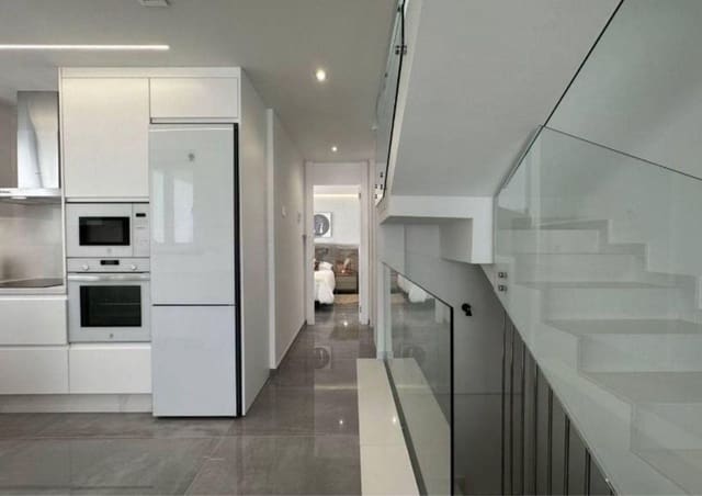 3 bedroom Villa for sale in Los Balcones - Los Altos, Torrevieja with pool - € 690,000 (Ref: 9314758)