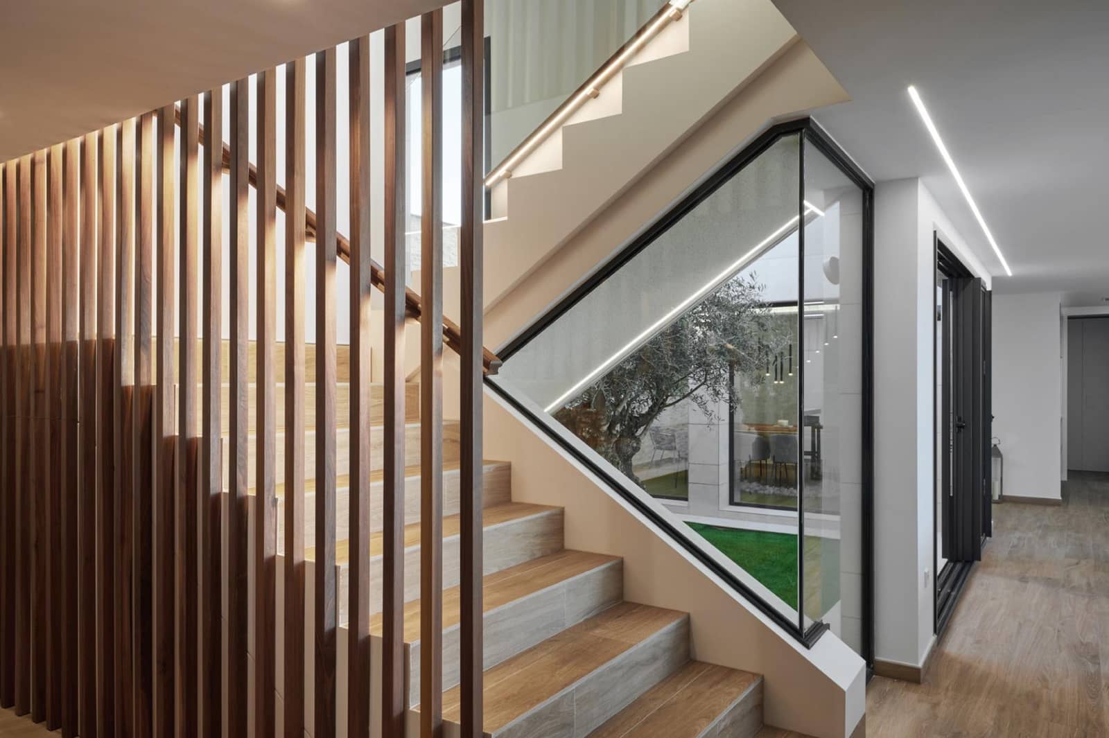 7 sypialnia Willa na sprzedaż w Molina de Segura z garażem - 1 280 000 € (Ref: 9314761)