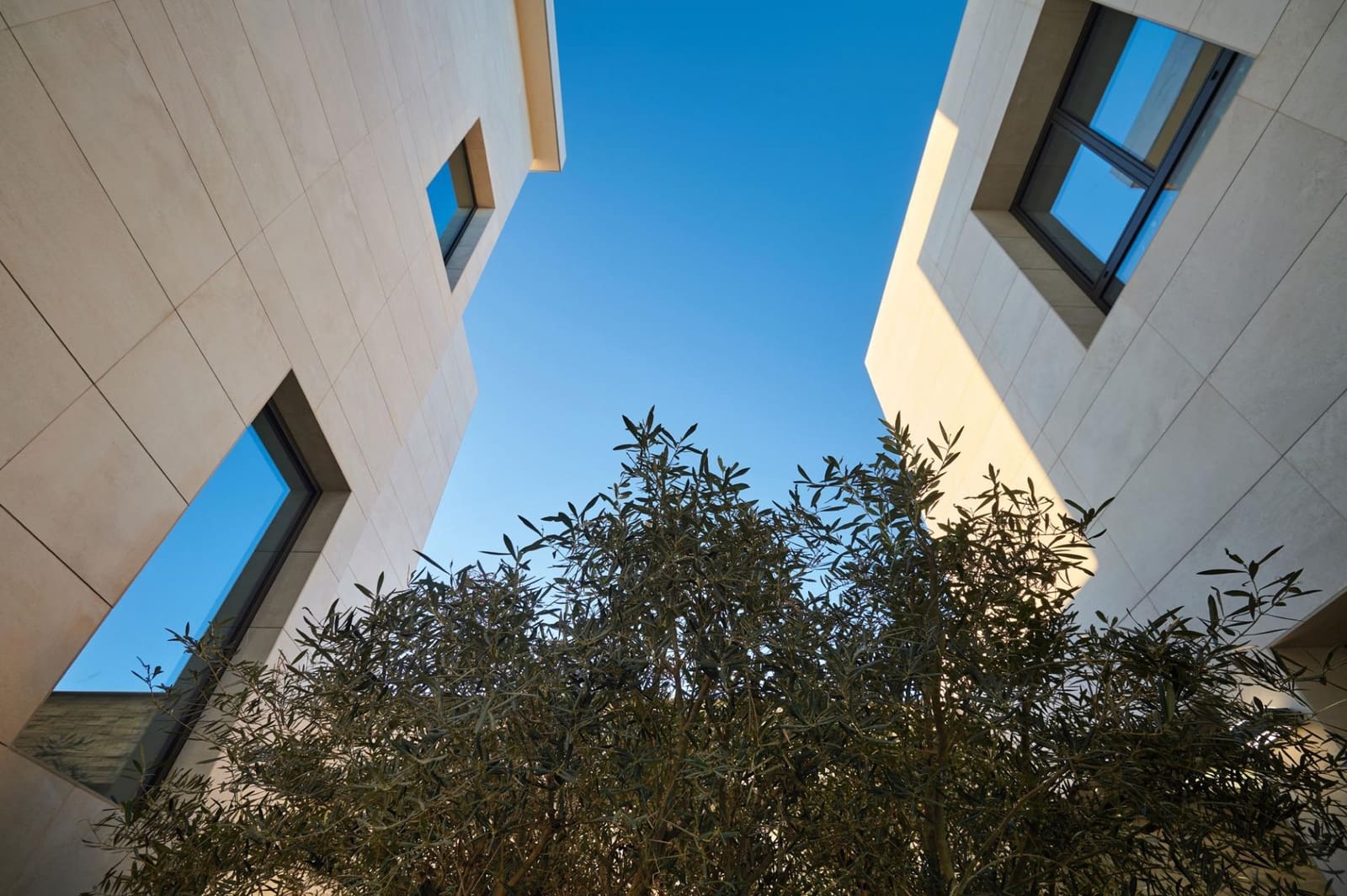 7 sypialnia Willa na sprzedaż w Molina de Segura z garażem - 1 280 000 € (Ref: 9314761)