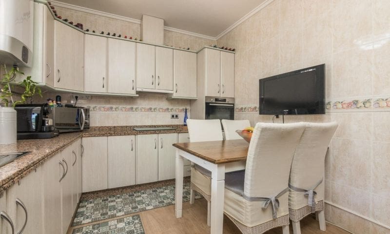 3 makuuhuone Huvila myytävänä paikassa Elche / Elx mukana uima-altaan - 550 000 € (Ref: 9314764)