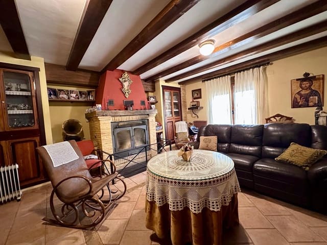 8 chambre Villa/Maison à vendre à Yecla avec piscine garage - 549 000 € (Ref: 9314769)