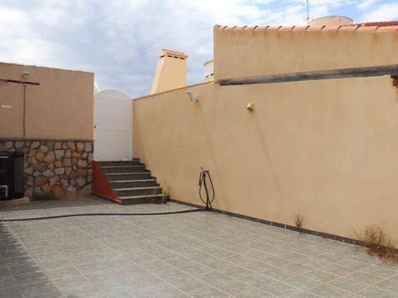 4 sypialnia Willa na sprzedaż w La Manga del Mar Menor z basenem - 700 000 € (Ref: 9314771)