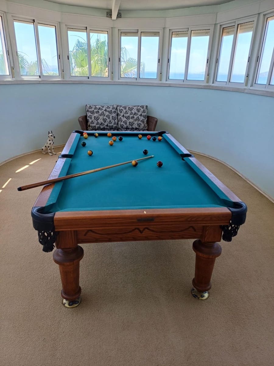 7 sypialnia Willa na sprzedaż w La Manga del Mar Menor z basenem - 800 000 € (Ref: 9314772)