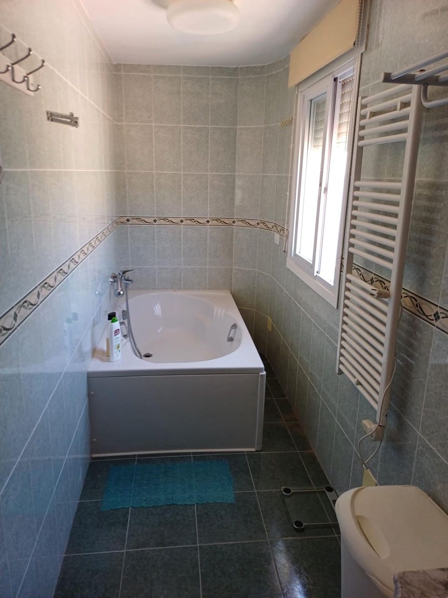 7 sypialnia Willa na sprzedaż w La Manga del Mar Menor z basenem - 800 000 € (Ref: 9314772)