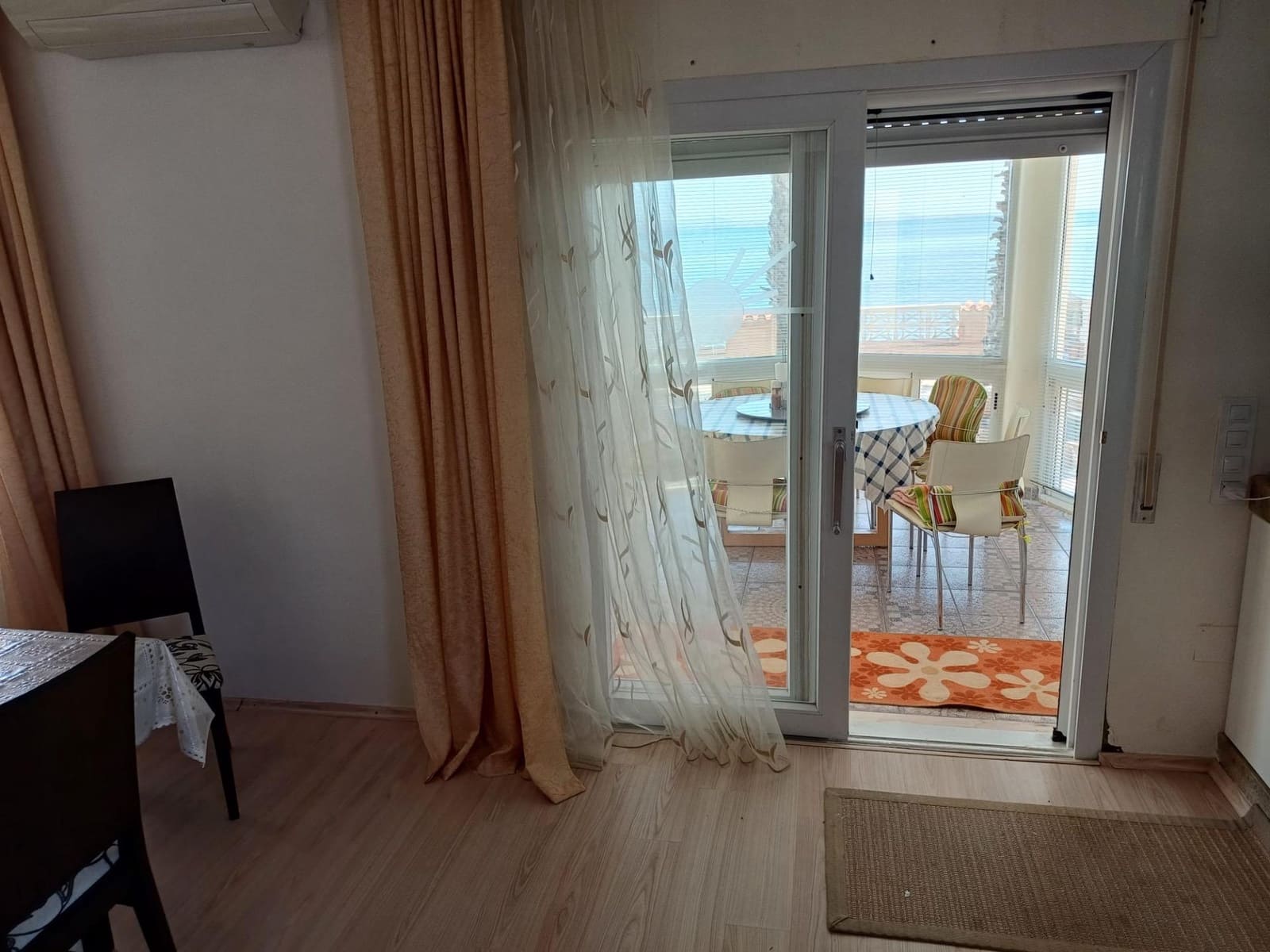 7 sypialnia Willa na sprzedaż w La Manga del Mar Menor z basenem - 800 000 € (Ref: 9314772)