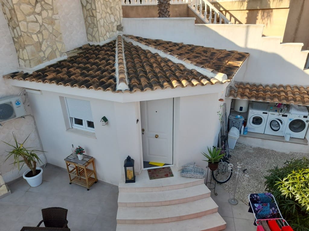 6 Zimmer Villa zu verkaufen in Ciudad Quesada - 685.000 € (Ref: 9314776)