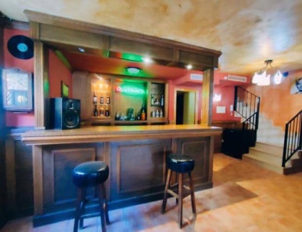 6 soverom Villa til salgs i Torrevieja med svømmebasseng garasje - € 549 900 (Ref: 9314785)