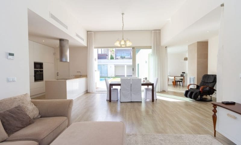 4 quarto Moradia para venda em Benijofar com piscina garagem - 539 995 € (Ref: 9314791)