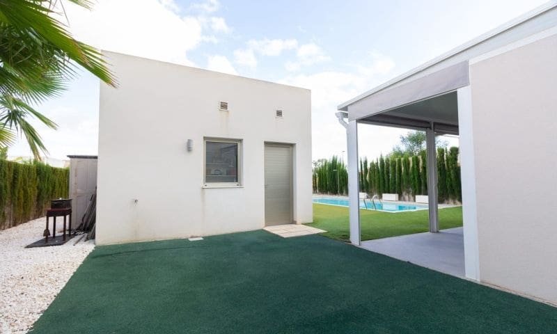 4 quarto Moradia para venda em Benijofar com piscina garagem - 539 995 € (Ref: 9314791)