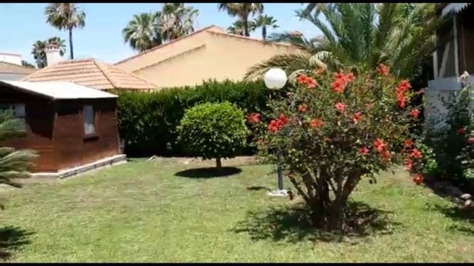 4 soveværelse Villa til salg i Torrevieja med garage - € 675.000 (Ref: 9314792)