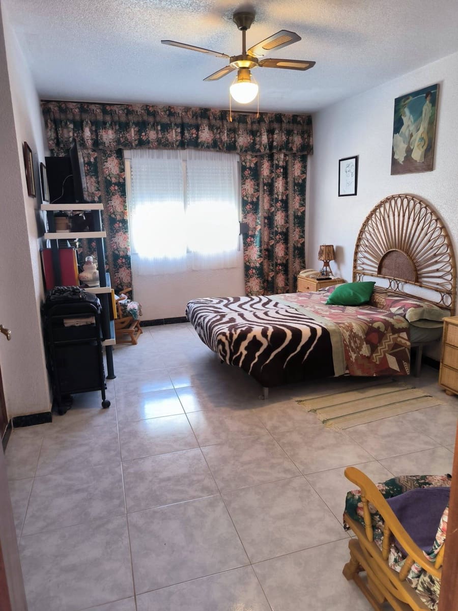 7 bedroom Townhouse for sale in Orihuela Costa with pool - € 521,000 (Ref: 9314796)