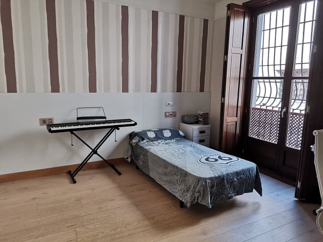 4 sypialnia Willa na sprzedaż w Orihuela z basenem garażem - 1 125 500 € (Ref: 9314801)