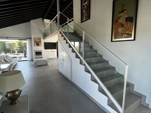 4 soverom Villa til salgs i La Peraleja Golf Resort, Murcia by med garasje - € 995 000 (Ref: 9314808)