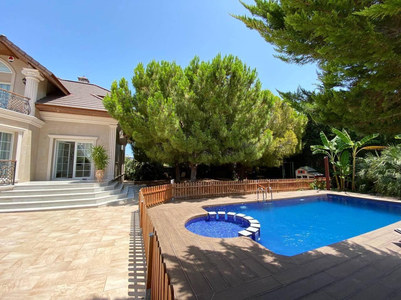 5 sovrum Villa till salu i Benijofar med pool - 1 100 000 € (Ref: 9314809)