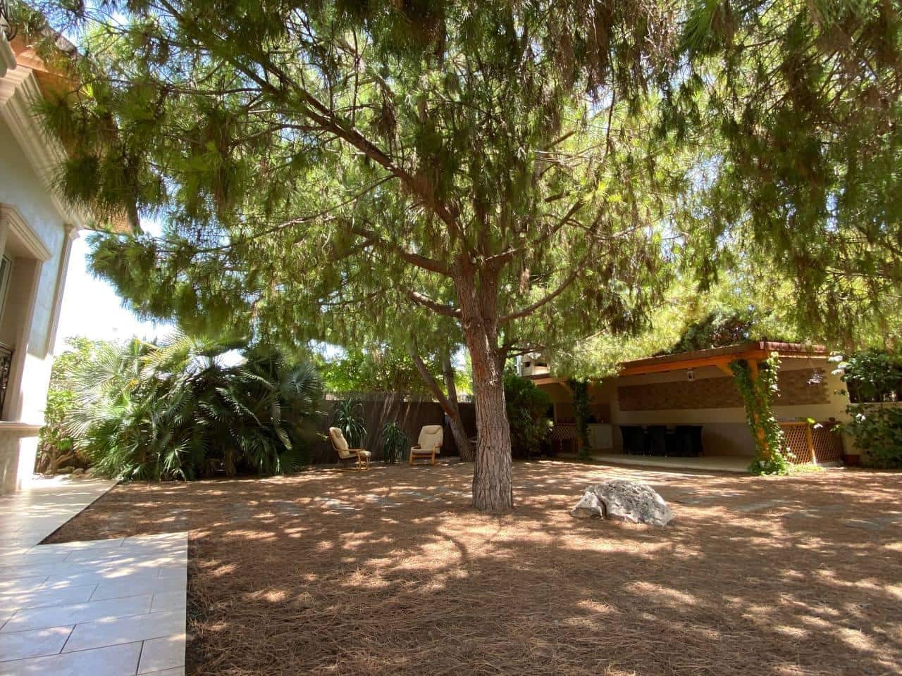 5 sovrum Villa till salu i Benijofar med pool - 1 100 000 € (Ref: 9314809)