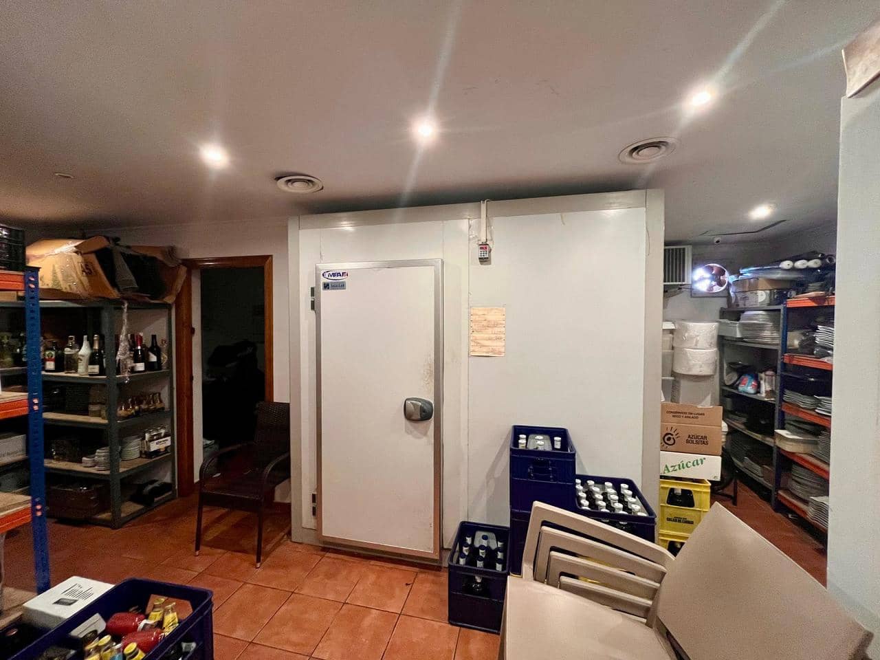 Commercial for sale in Guardamar del Segura - € 850,000 (Ref: 9314810)