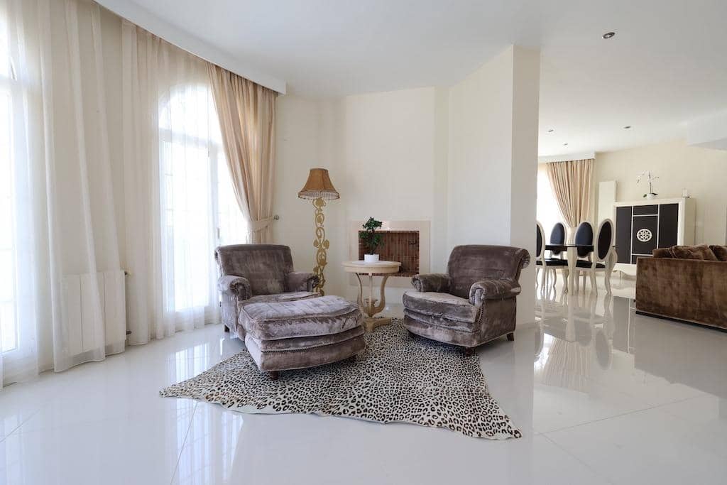 5 bedroom Villa for sale in Ciudad Quesada with garage - € 860,000 (Ref: 9314815)