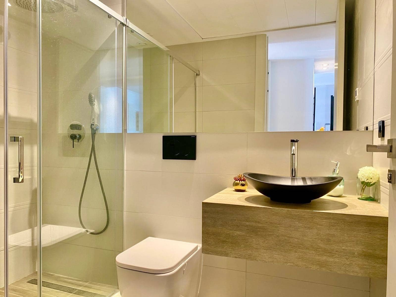 3 bedroom Penthouse for sale in Torrevieja with pool - € 642,500 (Ref: 9314825)